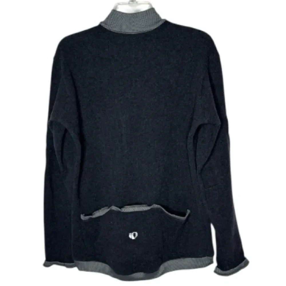Pearl Izumi Men's Dark Gray Wool Blend Quarter Zip Sweater. Size X-Large.